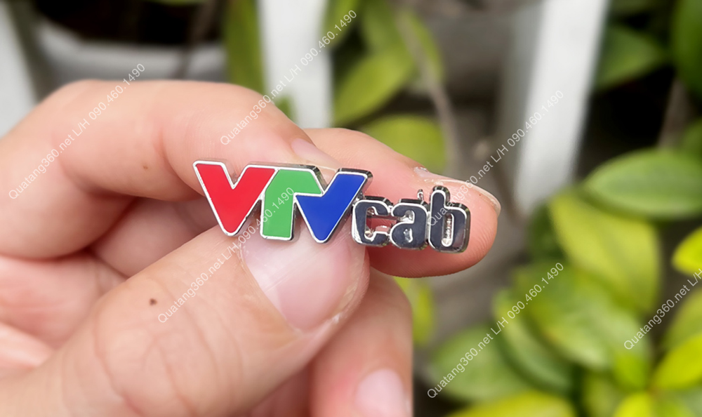 Sản xuất huy hiệu cài áo giống vtv