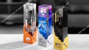 Kỷ niệm chương pha lê khối chữ nhật cao cấp 2