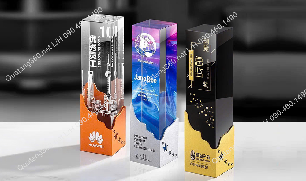 Kỷ niệm chương pha lê khối chữ nhật cao cấp 2 Kỷ niệm chương pha lê khối chữ nhật cao cấp 2